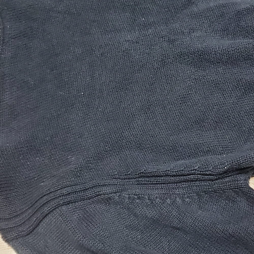 Sweater - Picture 4 of 7